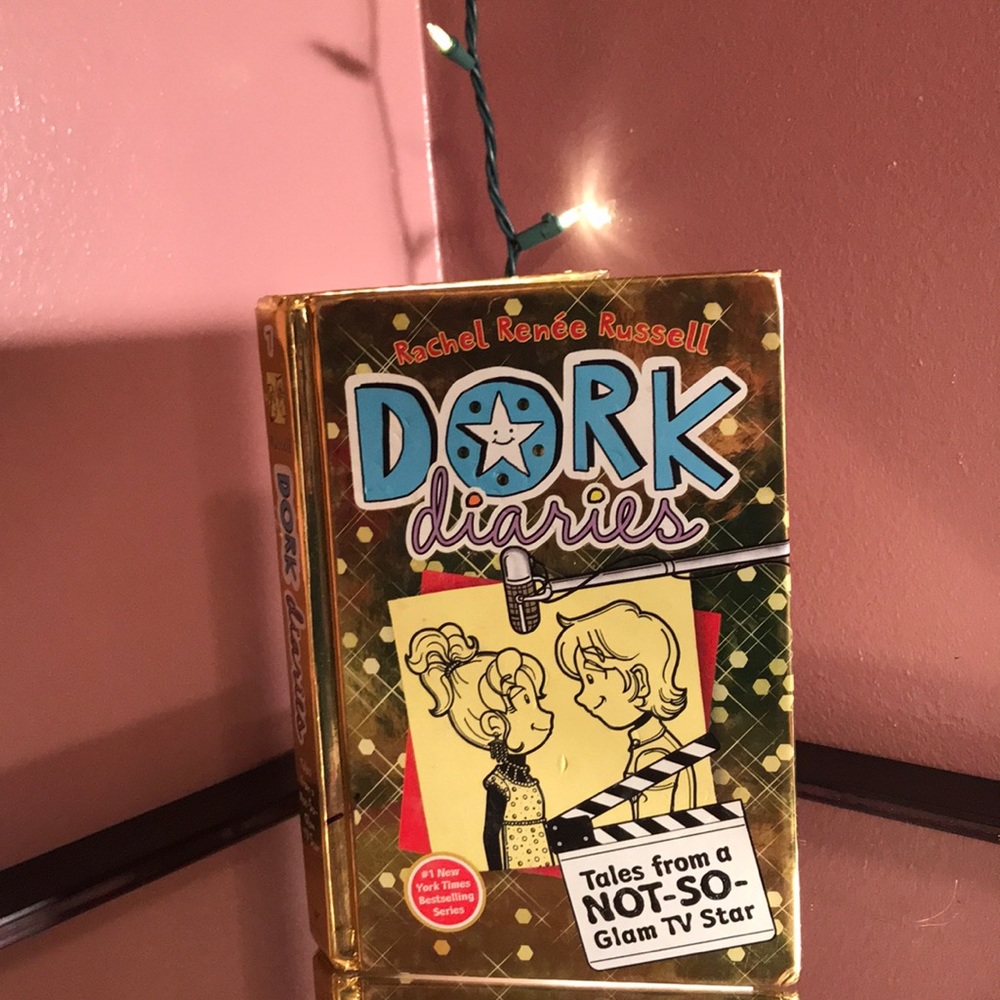 Dork diaries hardbook #7